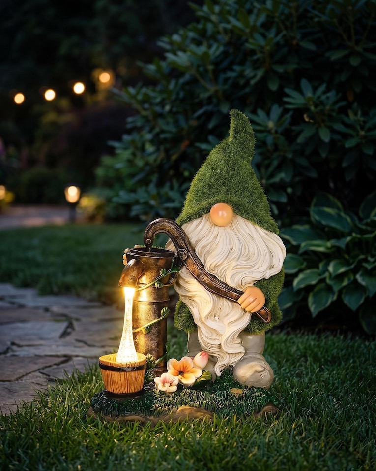 Water Well Gnome Statue