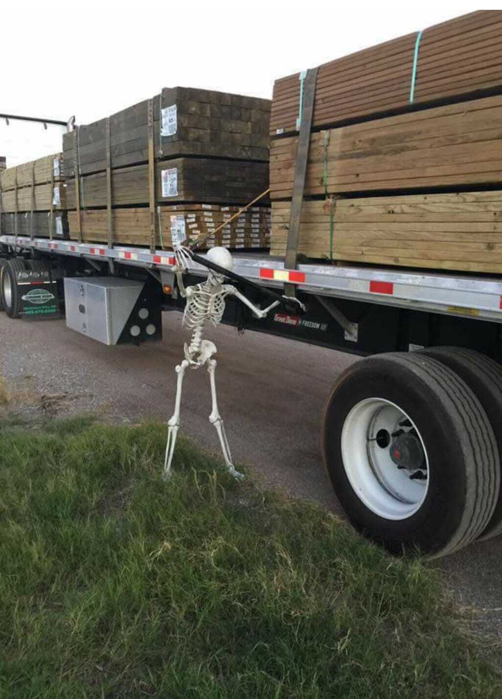 Flatbed Skeleton Strap Decor