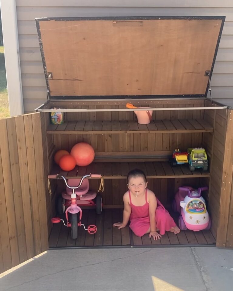 15 Outdoor Toy Storage Ideas for a Stylish and Clutter-Free Backyard