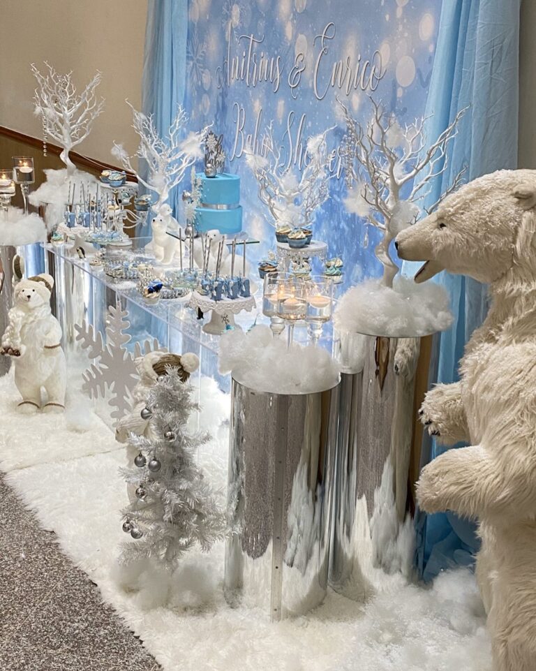 17 Winter Baby Shower Themes to Warm Your Heart