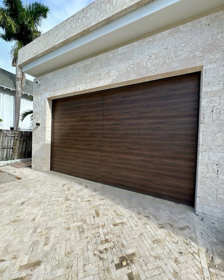 17 Modern Garage Doors to Elevate Your Home’s Curb Appeal