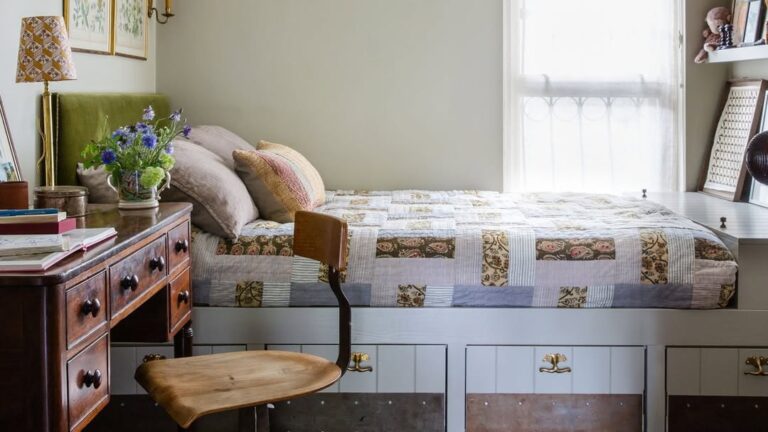 19 Small Bedroom Storage Ideas to Maximize Space and Declutter