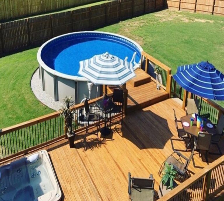 19 Easy Pool Deck Ideas You Need to Try This Summer