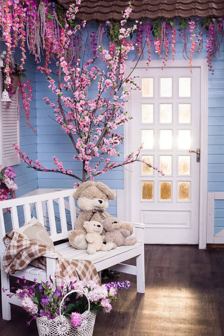 25+ Valentine Door Decorations Ideas